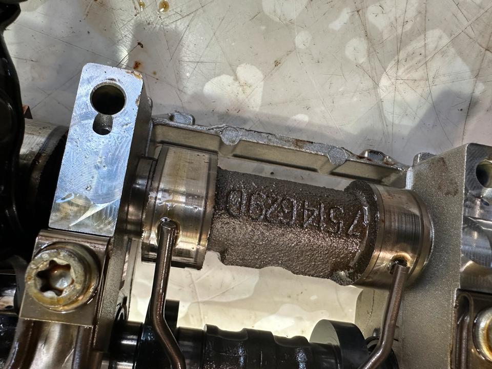 BMW 5er 545i N62 Einlass Auslass Nockenwelle 750414909 7514629D – Bild 10