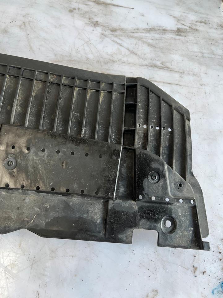 Audi A5 8T Unterboden Abdeckung Stoßstange Vorne 8T0807611A – Bild 4