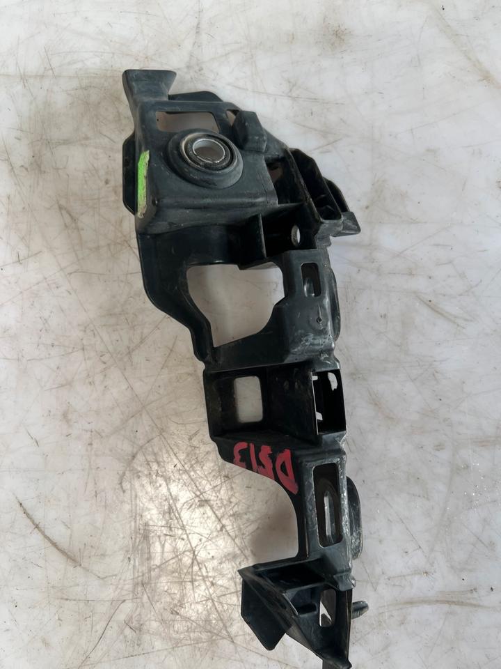 VW Golf 7 VII Stoßstange Halter Vorne 5G0807049A 5G0807050A – Bild 4