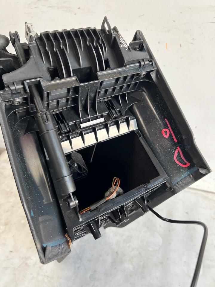 Mercedes SLK R171 Mittelarmlehne Armlehne A1716801310 – Bild 11