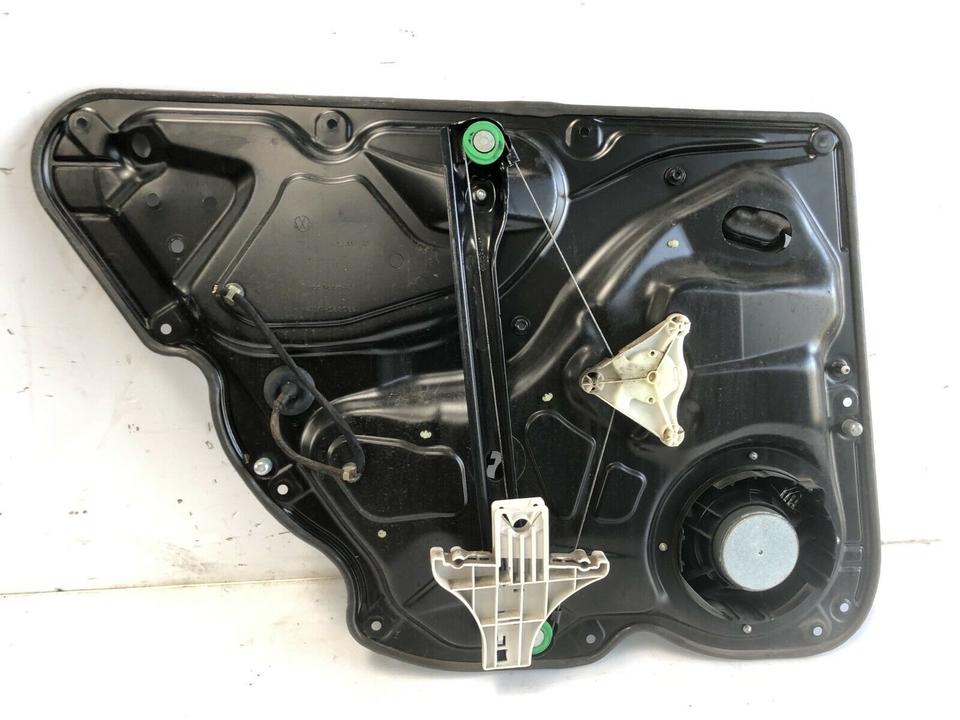 VW Passat B6 3C Türblatt Türblech Hinten Rechts – Bild 5