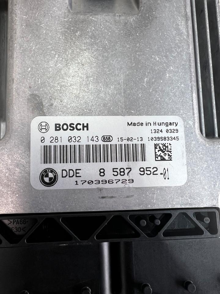 BMW 2er F45 F46 218d B47D20 Motorsteuergerät Steuergerät 8587952 – Bild 3