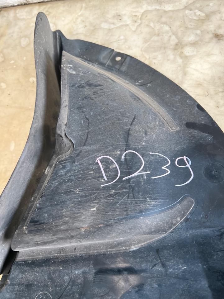 BMW 7er F01 F02 Radlauf Spritzschutz Abdeckung Rechts 7898892 – Bild 3