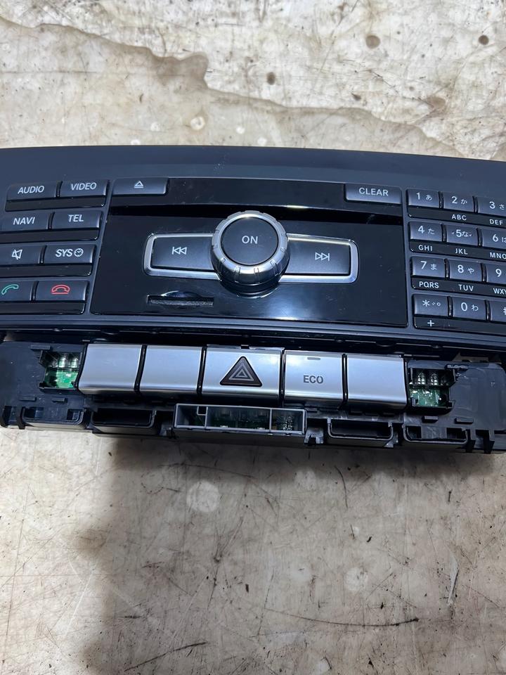 Mercedes W204 Schalterleiste Bedienteil Schalterblock A2049058201 – Bild 5