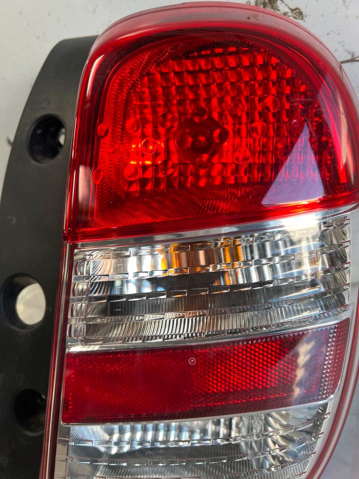 Nissan Micra K13 Rückleuchte Heckleuchte Hinten Rechts Links – Bild 10