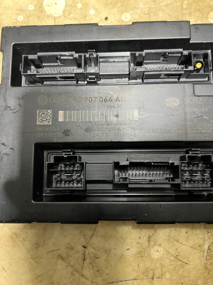 Audi A8 4H Komfortsteuergerät Bordnetzsteuergerät 4H0907064AD – Bild 4