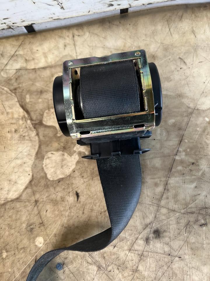 BMW 6er E63 E64 Gurt Sicherheitsgurt Vorne 602321100 602321000 – Bild 12