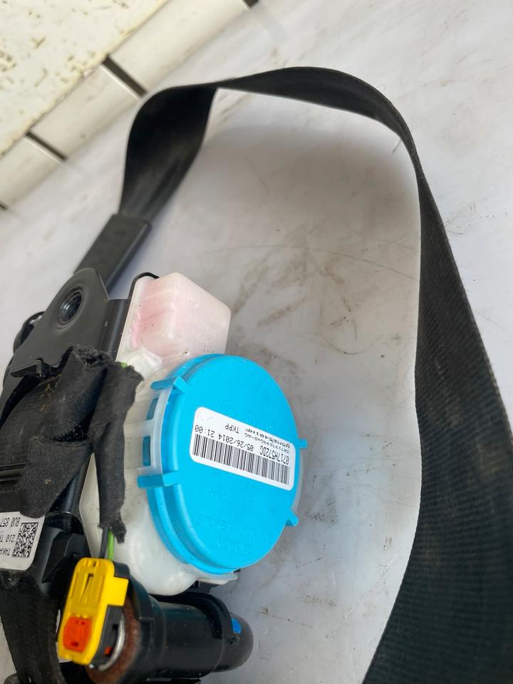 Audi Q3 8U Gurt Sicherheitsgurt Vorne 8U0857706C – Bild 3