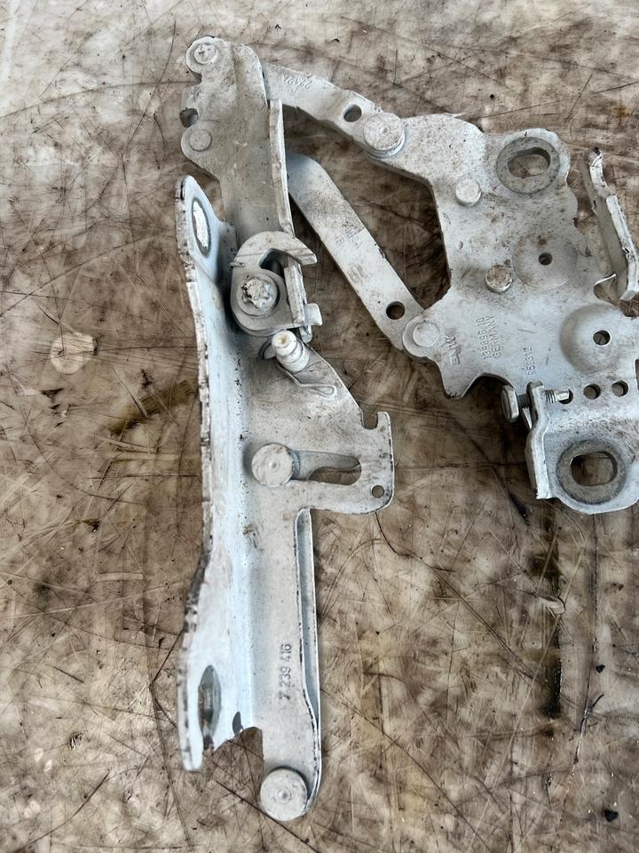 BMW 3er F30 F31 Motorhaubenscharnier 139896 139896 – Bild 6