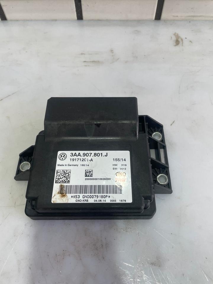 Audi Q3 8U Steuergerät Parkbremse Feststellbremse 3AA907801J – Bild 2