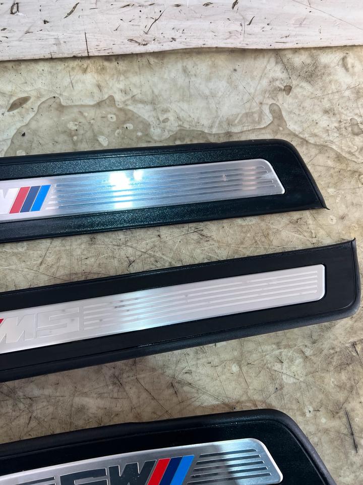 BMW 5er F10 M5 Türleisten Einstiegsleisten Blenden Vorne-Hinten – Bild 7