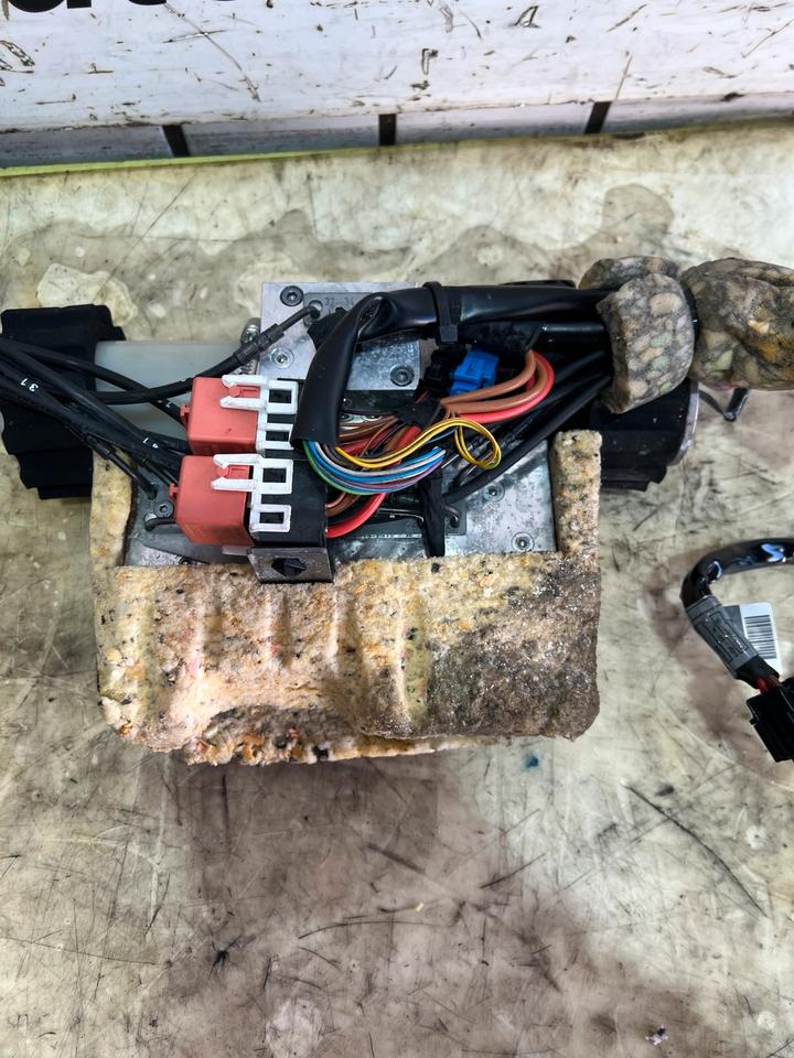 BMW 3er E93 Cabrio Hydraulikpumpe Pumpe Verdeckpumpe 7128780 – Bild 3