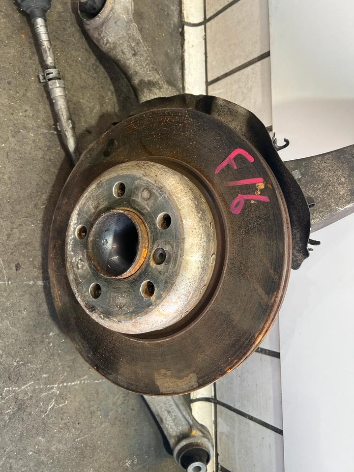 BMW 5er F10 F11 Achsschenkel Radnabe Querlenker Vorne – Bild 4