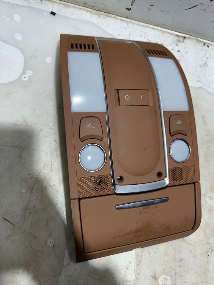 Audi A6 4F Leseleuchte Innenraumleuchte Leuchte 4F0947135BP – Bild 3