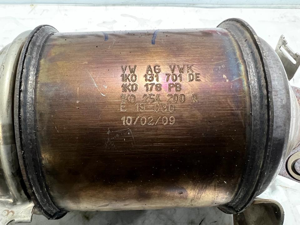 VW Audi Golf 6 VI 1.4 TSI CAX Kat Katalysator 1K0131701DE – Bild 2