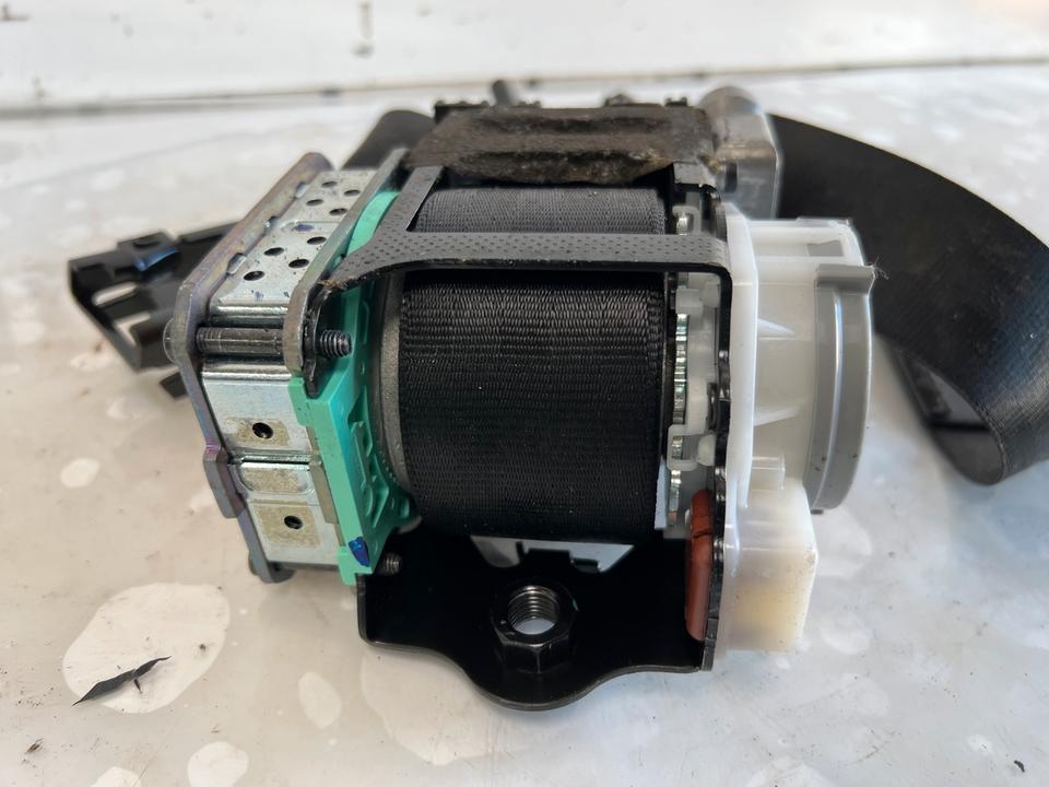 Audi A4 B8 8K Gurt Vorne 8K1857706 8K1857705 – Bild 6