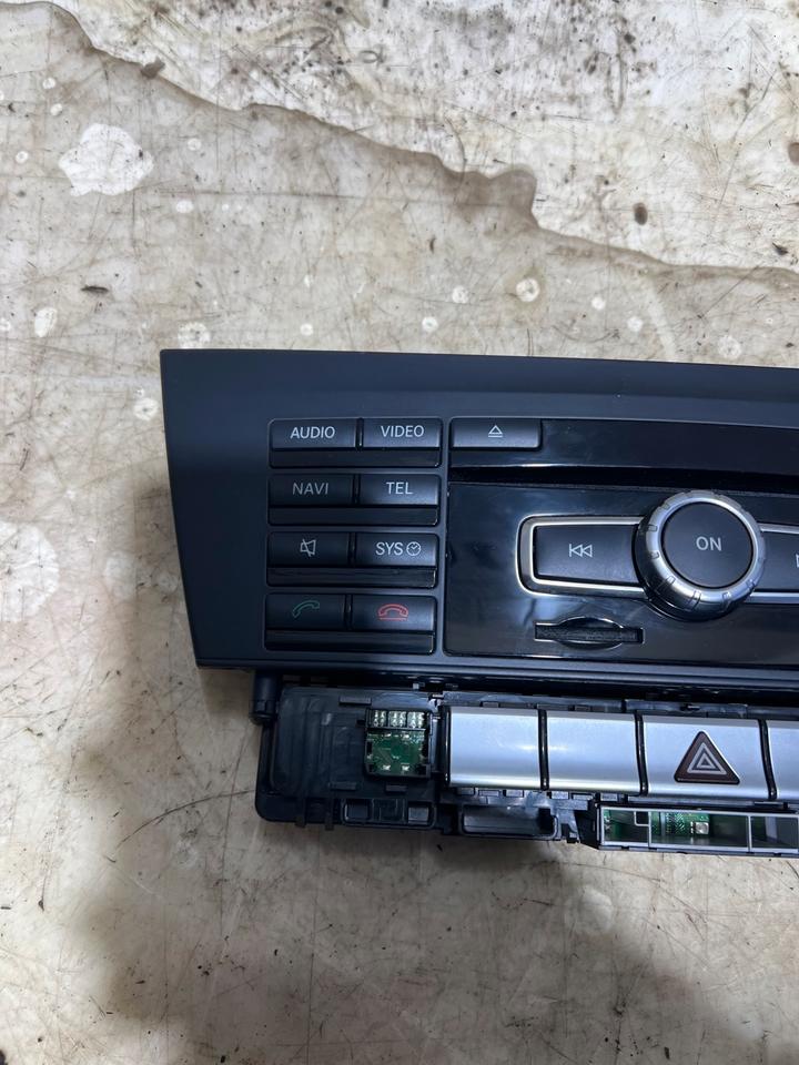 Mercedes W204 Schalterleiste Bedienteil Schalterblock A2049058201 – Bild 4