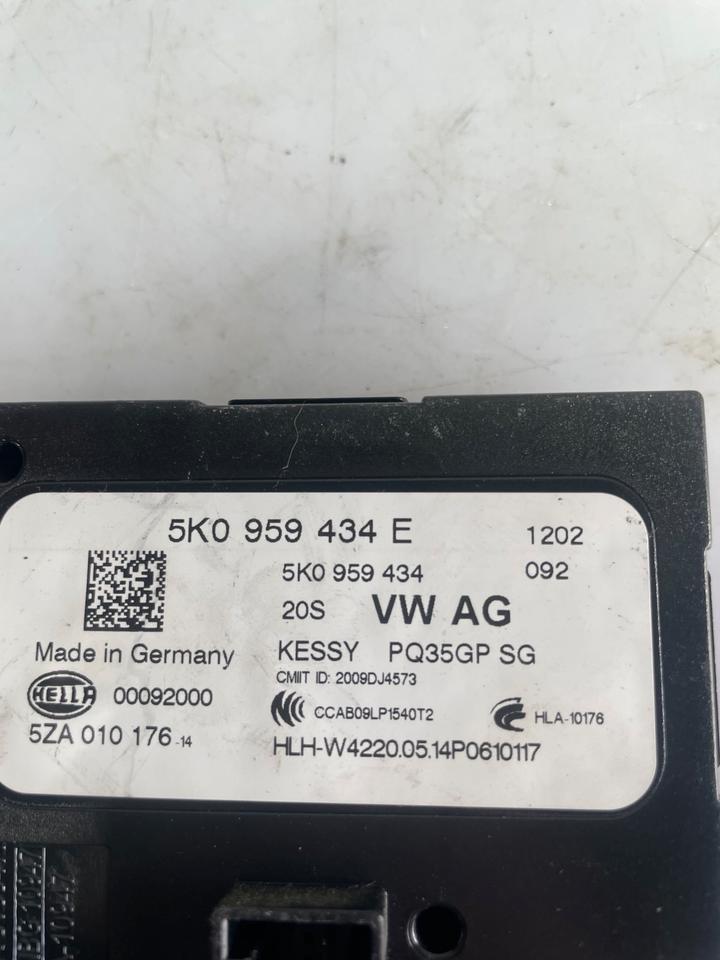 Audi Q3 8U Steuergerät Modul Keyless 5K0959434E – Bild 4