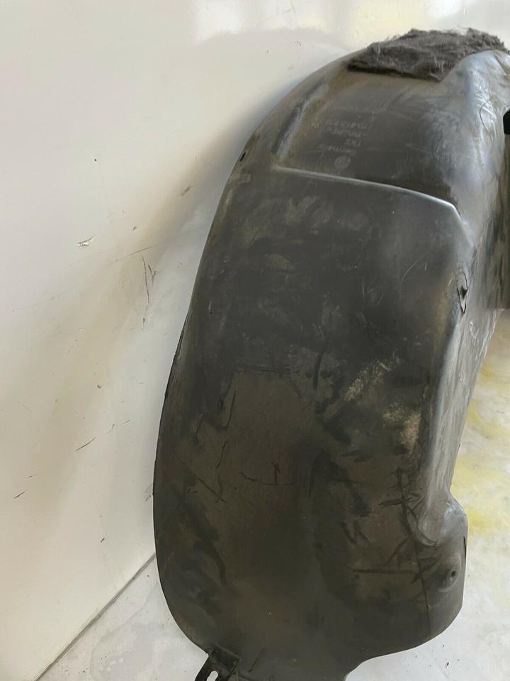 VW Touran 1T Radhausschale Abdeckung hinten rechts 1T0810972 – Bild 5