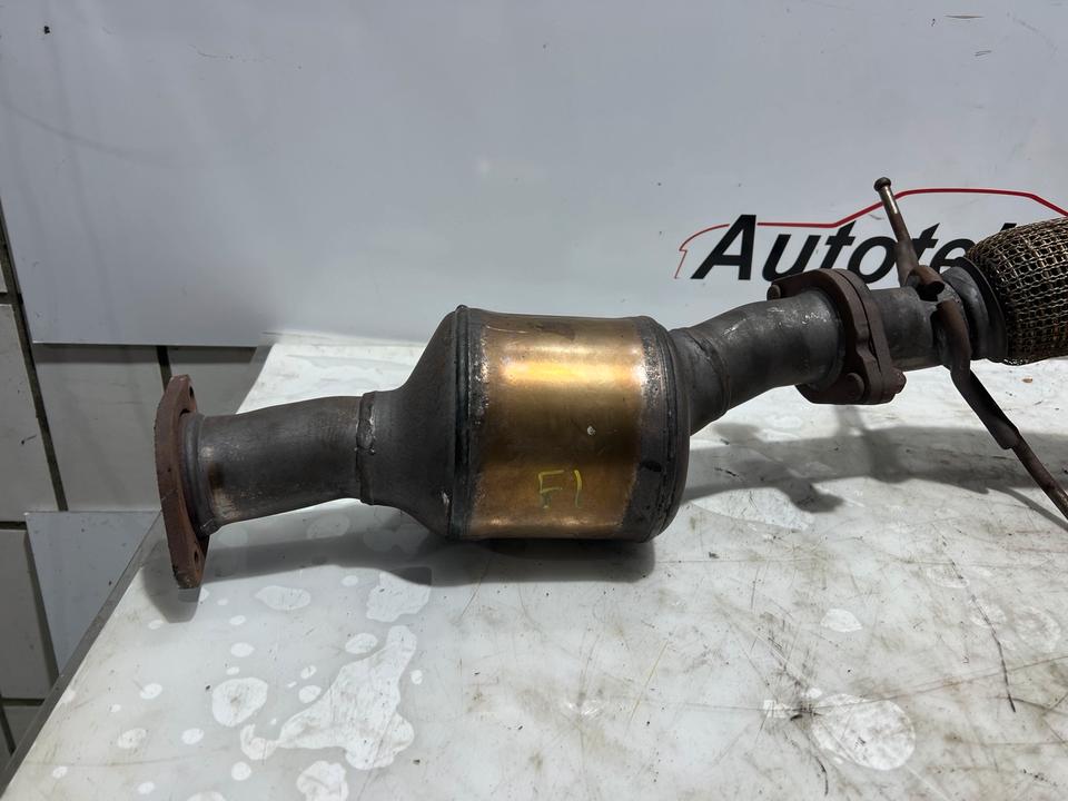 Volvo V60 1.6 180 PS Kat Katalysator 31370065 31319526 – Bild 4