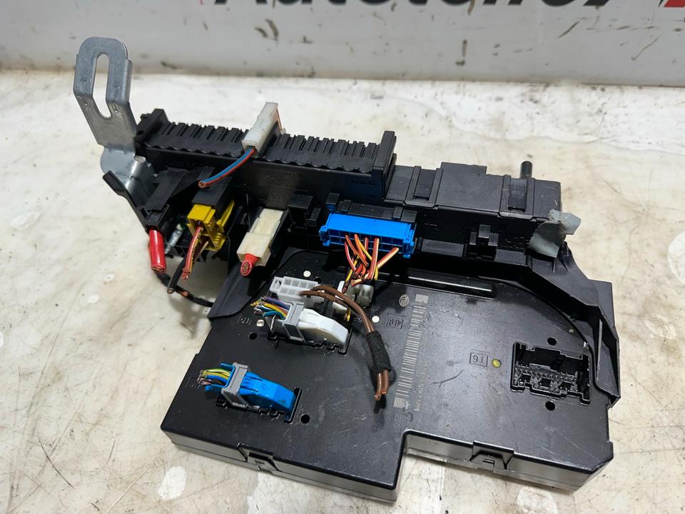 Mercedes W212 SAM Modul Sichergunskasten 2129000004 – Bild 4