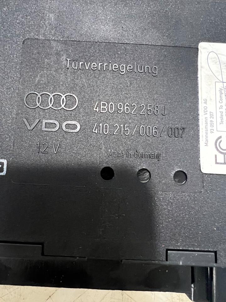 Audi A6 4B Komfortsteuergerät Steuergerät 4B0962258J – Bild 3