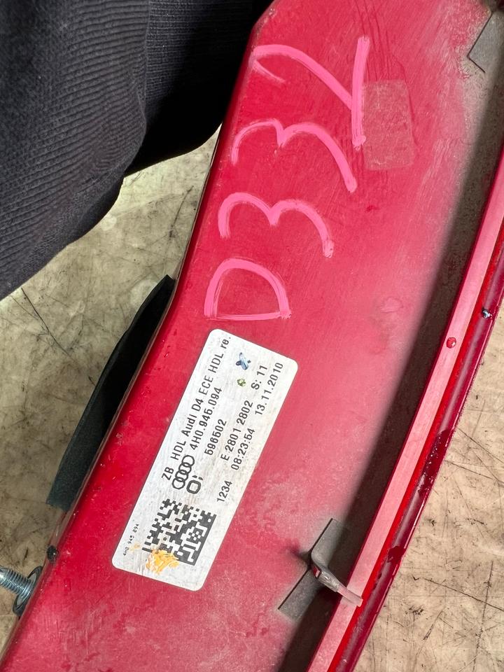Audi A8 S8 D4 4H Rückleuchte Heckleuchte Innenleuchte Hinten – Bild 17