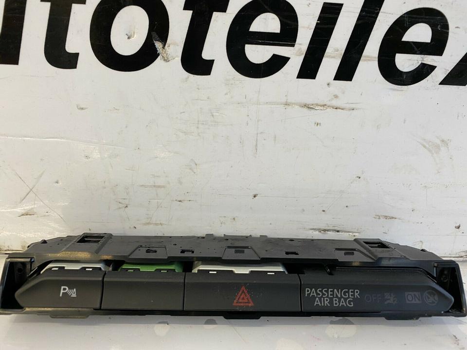 VW Passat B8 Warnblinkleuchte Warnleuchte Airbag 3G2853769A – Bild 2