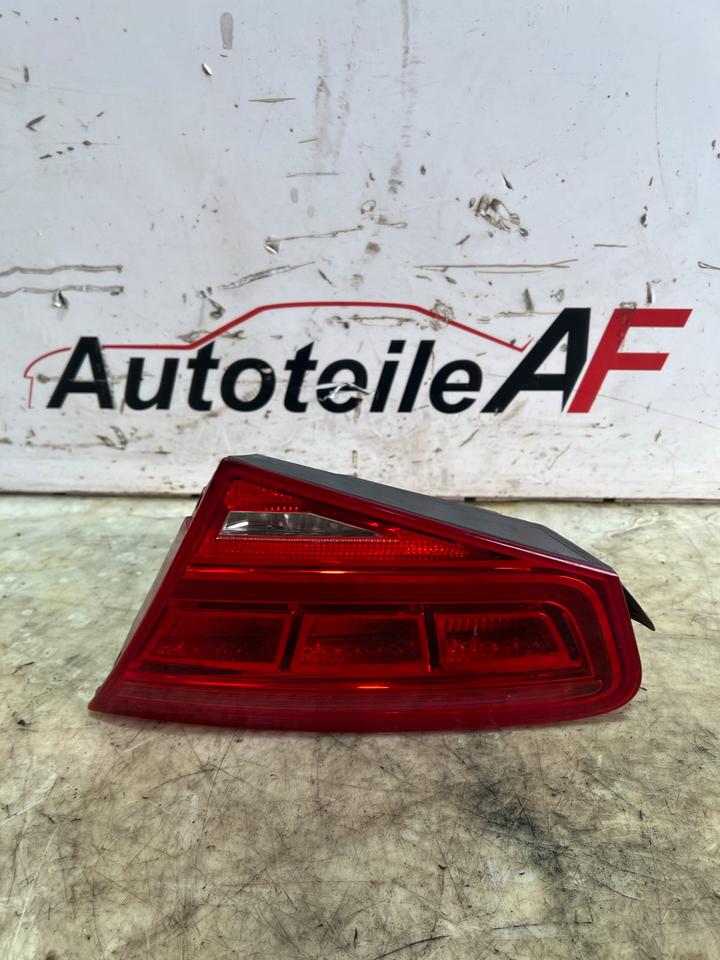 Audi A8 S8 D4 4H Rückleuchte Heckleuchte Innenleuchte Hinten – Bild 10