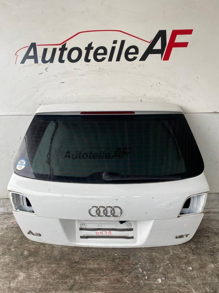 Audi A3 8P Facelift Heckklappe Kofferraumdeckel Hinten LY9C