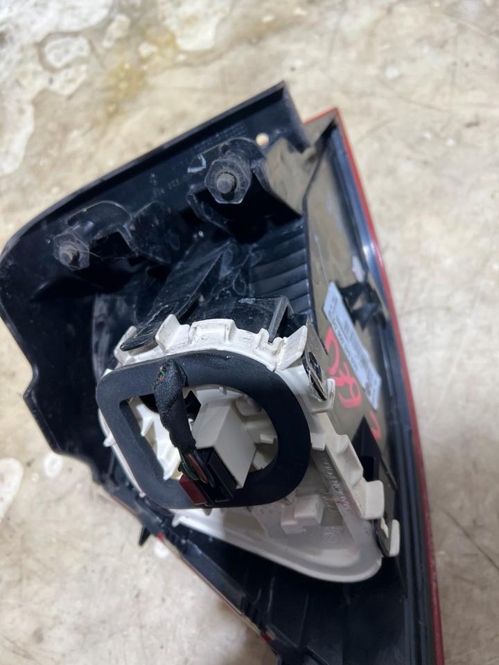 VW Golf 7 VII Variant Rückleuchte Heckleuchte Hinten Rechts Links – Bild 9