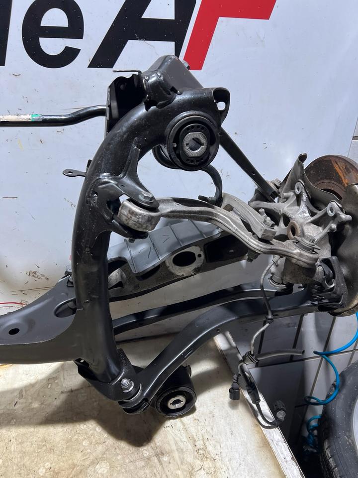 Audi A4 B9 8W Hinterachse Achse Träger Hinten 8W0505235AA – Bild 3