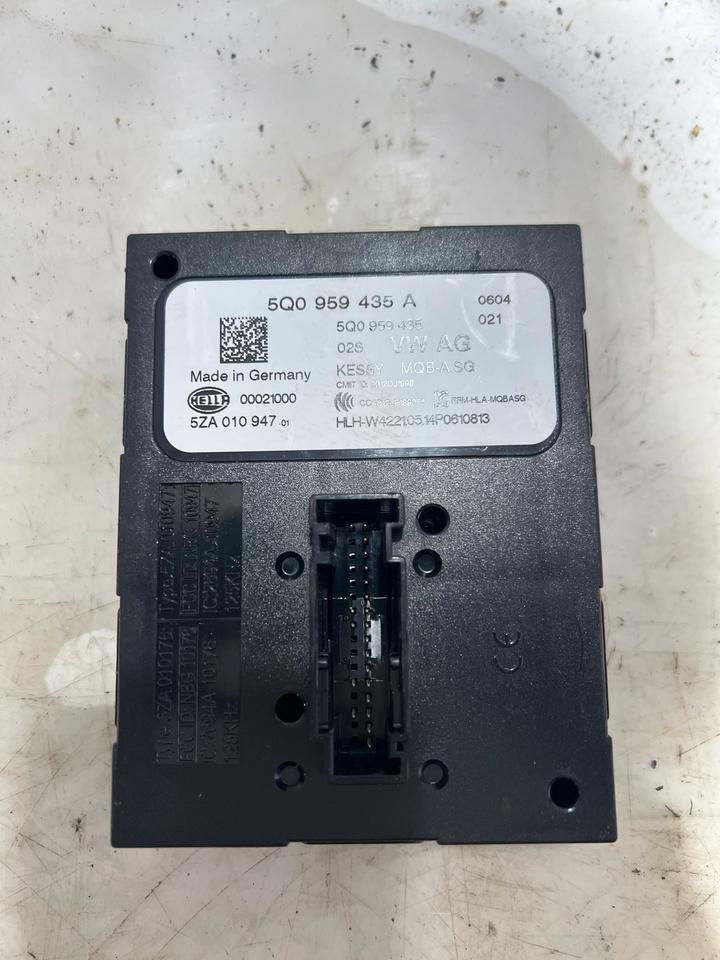 VW Golf 7 VII Steuergerät Keyless Entry 5Q0959435A – Bild 2