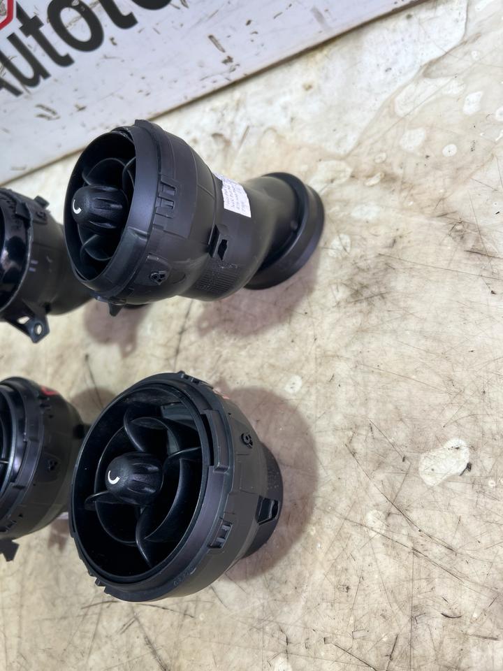 Minin Cooper S R55 R56 R57 Luftdüse Lüftungsgitter Düse 925401200 – Bild 4