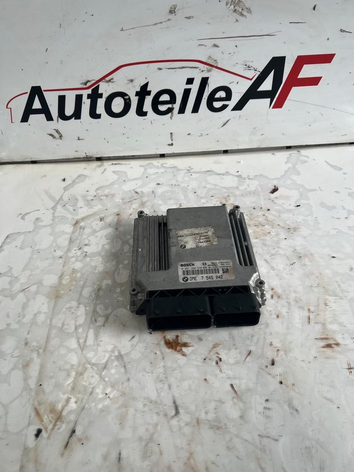 BMW 1er E82 Motorsteuergerät Steuergerät 7545042