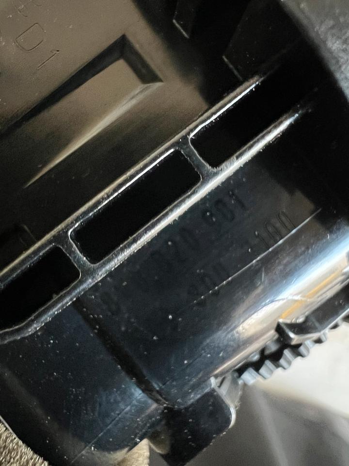 Audi A3 8V Armaturenbrett Lüftung 8V0920901 – Bild 6