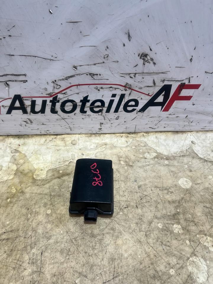 Mercedes W218 W212 Distronic Abstandsradar Radarsensor 2129004603