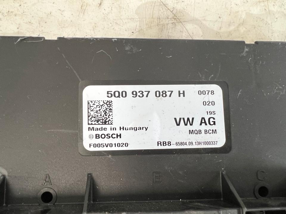 VW Golf 7 VII Bordnetzsteuergerät Steuergerät 5Q0937087H – Bild 4