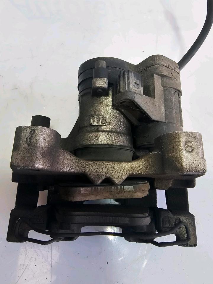 VW Passat B8 3G Bremssattel Bremse Hinten 3Q0615406 3Q0615405 – Bild 6