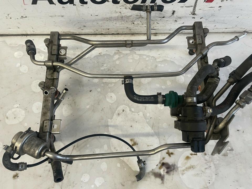 Audi S4 A6 4B 2.7 Turbo Einspritzdüse Injektor Einspritzleiste – Bild 2