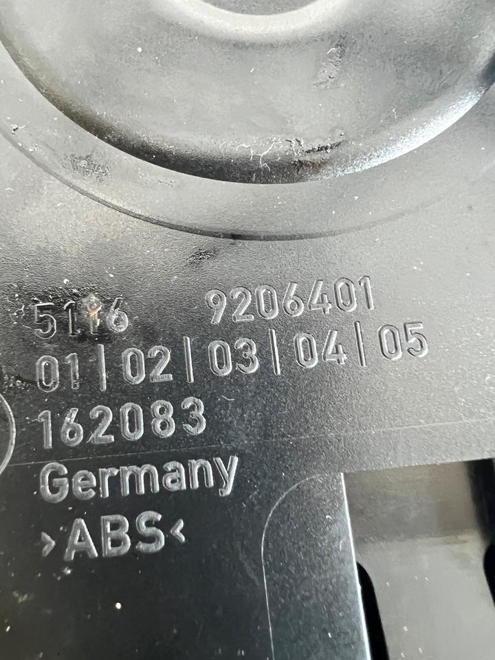 BMW 5er F10 F11 Ablagefach 9206401 – Bild 5