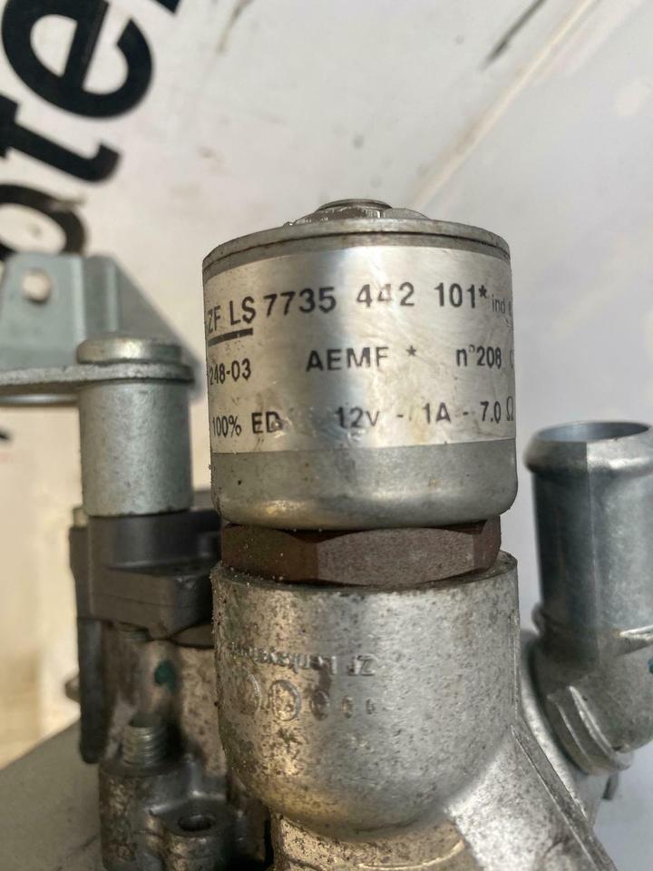 BMW 5er E60 E61 Servopumpe Hydraulikpumpe 7697974107 – Bild 5