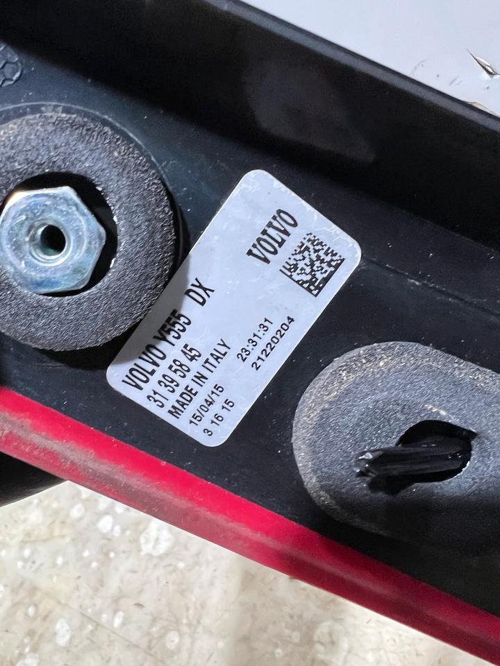 Volvo V40 D4 Rückleuchte Heckleuchte Leuchte Hinten – Bild 8