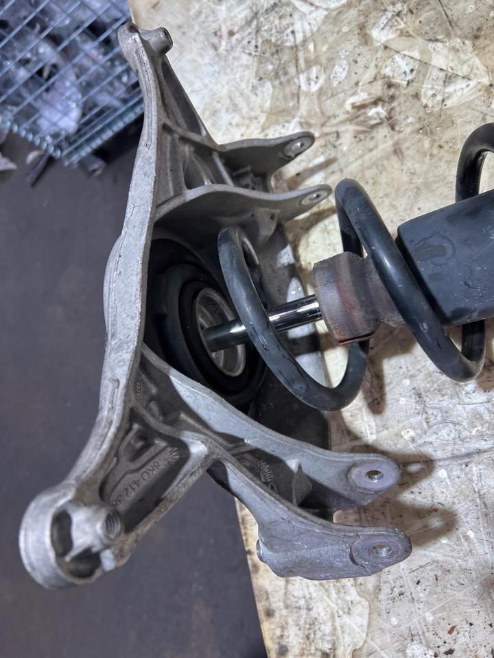 Audi A4 A5 8T B8 8K Stoßdämpfer Federbein Vorne Rechts Links – Bild 16
