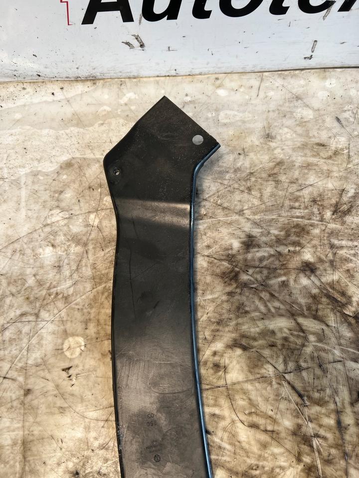 VW Tiguan 5N Scheinwerferhalterung 5N0806929A 5N0806930A – Bild 2