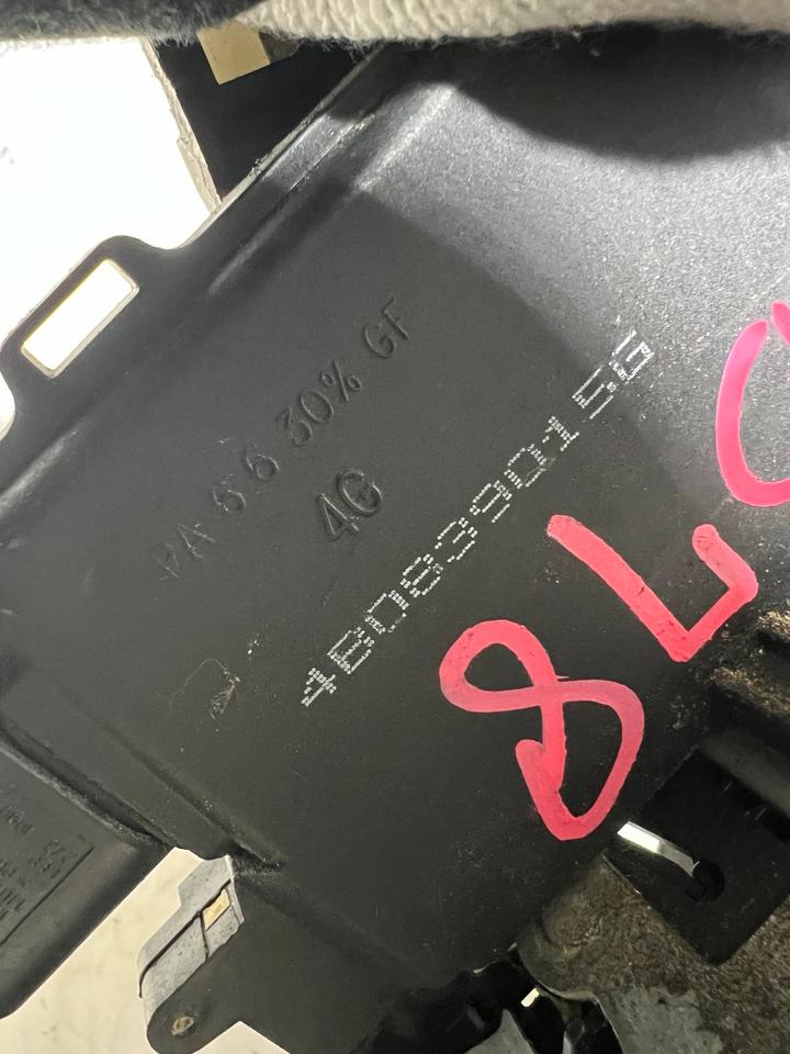 Audi A6 4B Türschloss Tür Schloss Hinten 4B0839015 4B0839016 – Bild 7