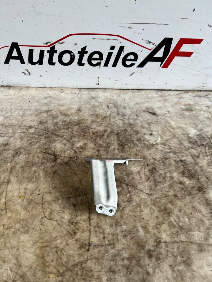 VW Golf 7 VII Kotflügelhalterung 5G0821135B 5G0821136B – Bild 2