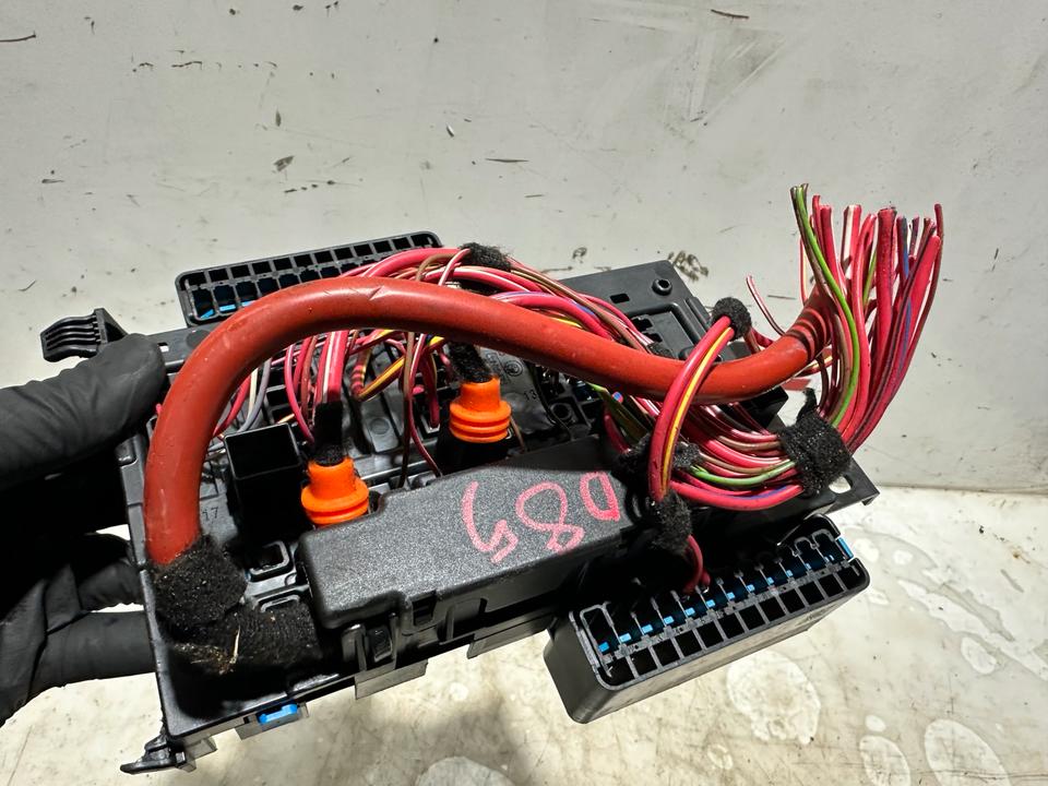 Mini F55 F56 F57 Sicherungskasten Stromverteiler 9270356 – Bild 6