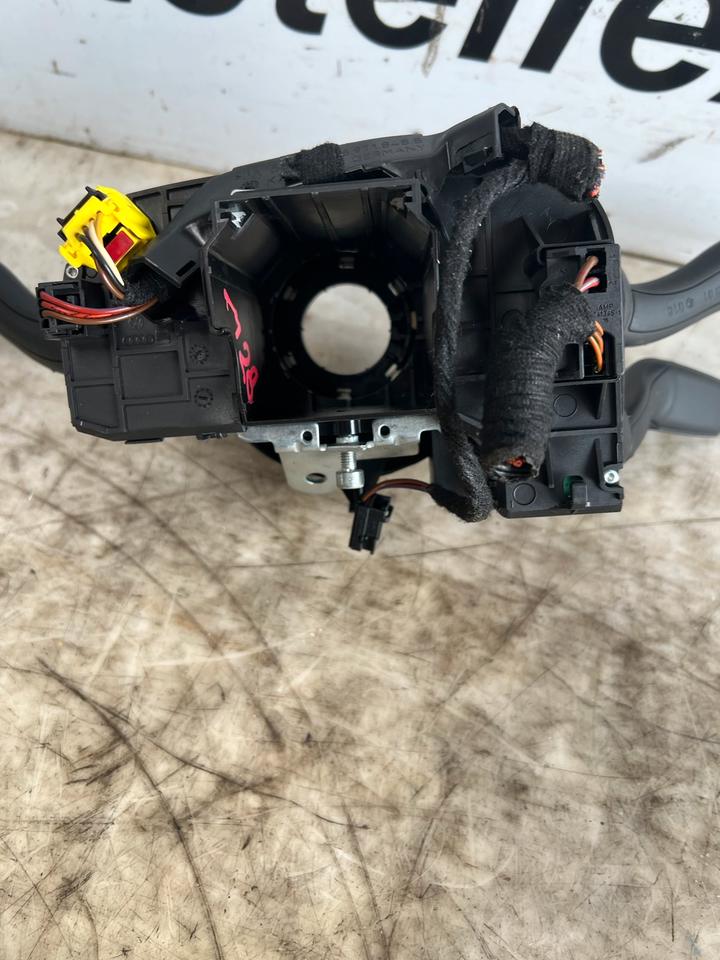 Audi A6 4F Lenkstockhalter Schleifring 4F0953549D – Bild 6