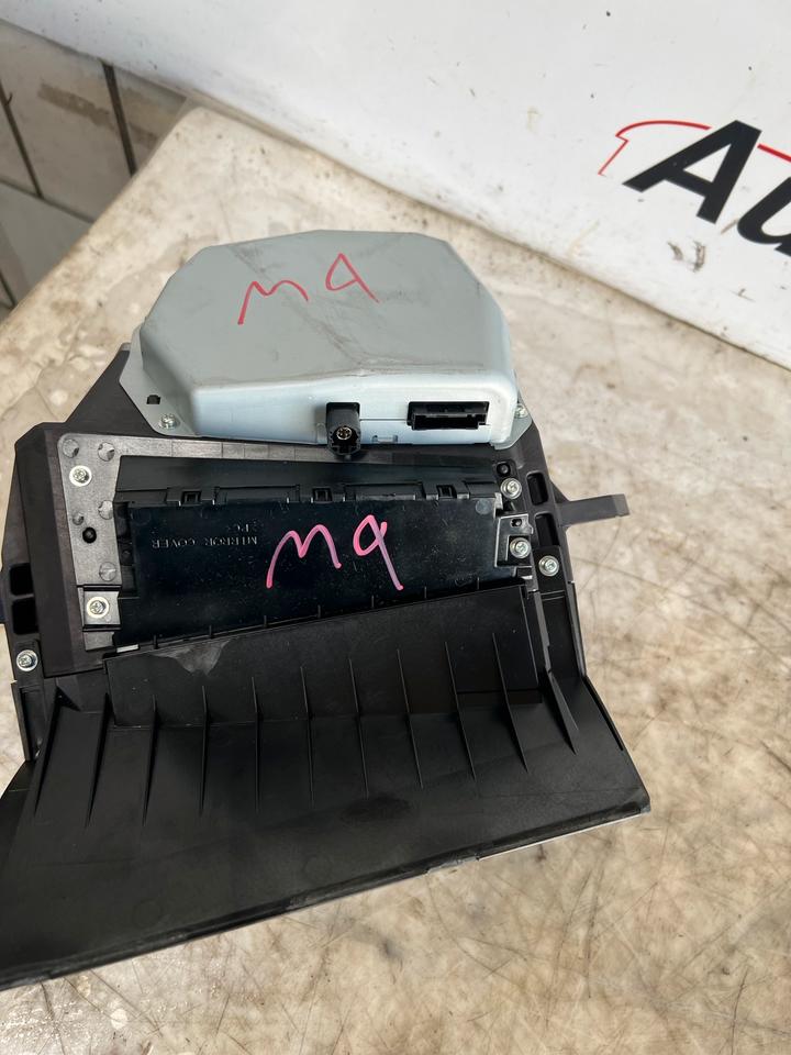 BMW 5er F10 F11 Display Bildschirm Armaturenbrett 9252342 – Bild 5